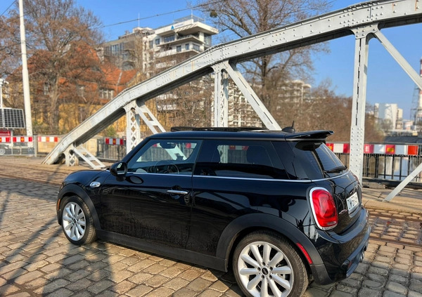 MINI Cooper S cena 69900 przebieg: 74000, rok produkcji 2017 z Wrocław małe 211